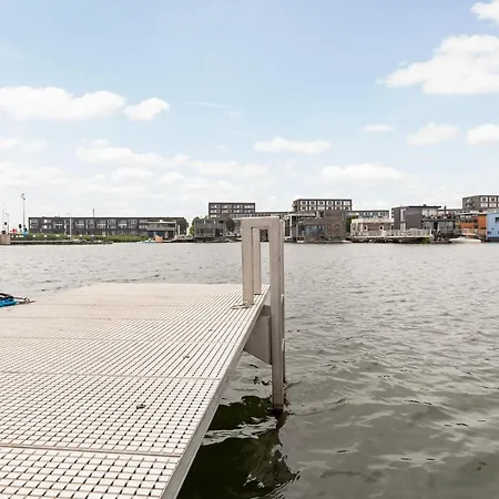 Villa Watervilla - Amazing Floating Experience *